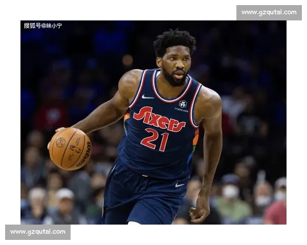 庄神留守 76 人!500 万续约锁定内线轮换,恩比德争冠拼图再加固 庄神留守 76 人!500 万续约锁定内线轮换,恩比德争冠拼图再加固