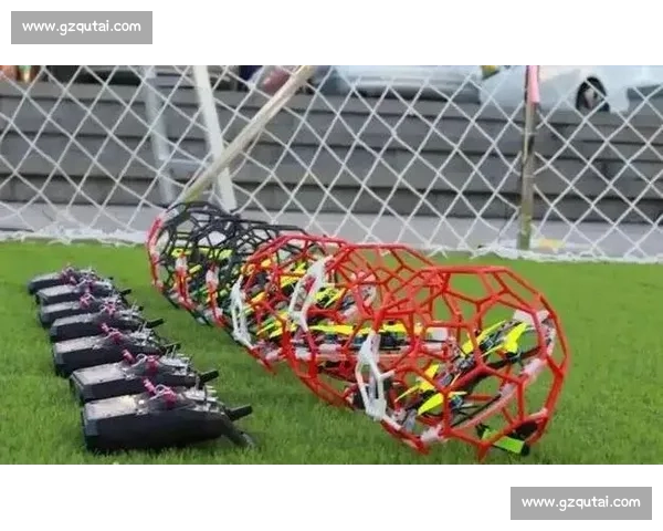 苏州启幕 “空中苏超”!首届无人机足球联赛点燃科技竞技热潮 苏州启幕 “空中苏超”!首届无人机足球联赛点燃科技竞技热潮