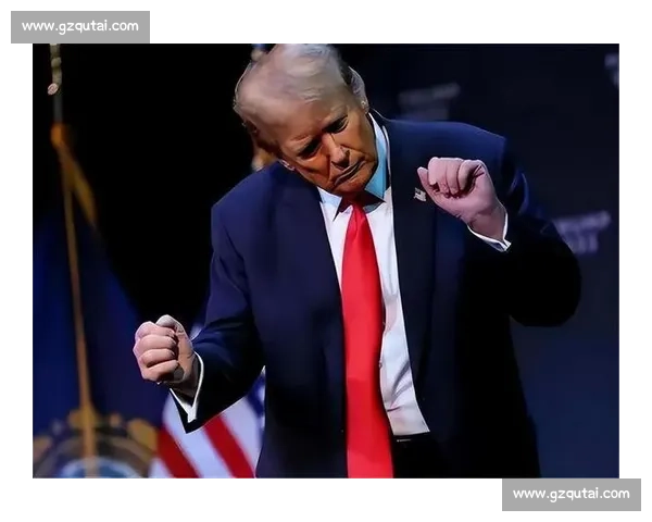 嘘声中的回归：特朗普美网十年争议亮相